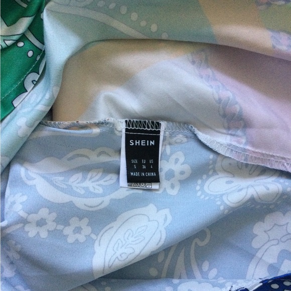 Silky Collared Deep Cowl-neck Shirt Dress - Picture 8 of 12